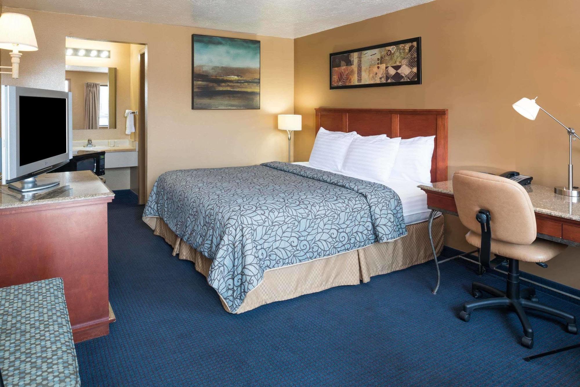 Howard Johnson By Wyndham Boise Bagian luar foto