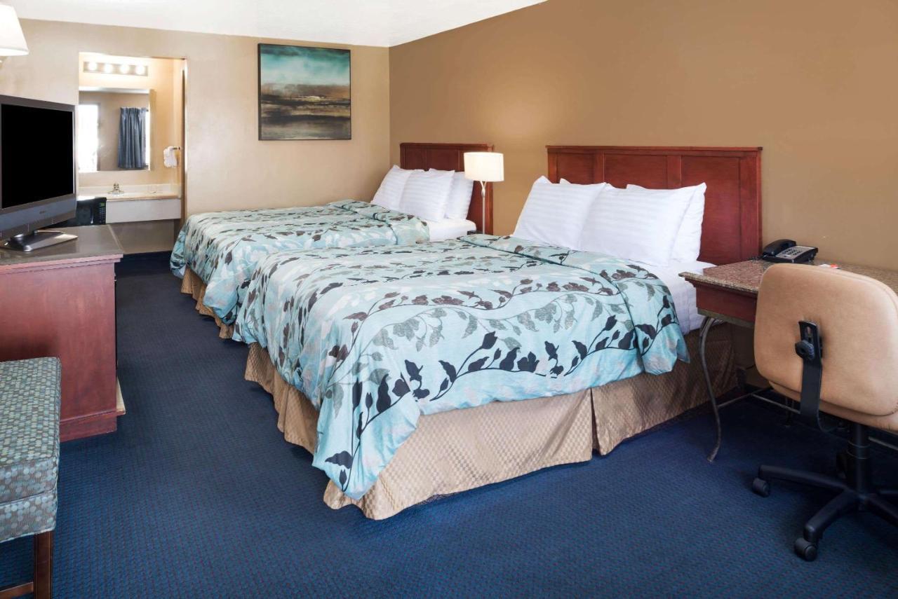Howard Johnson By Wyndham Boise Bagian luar foto